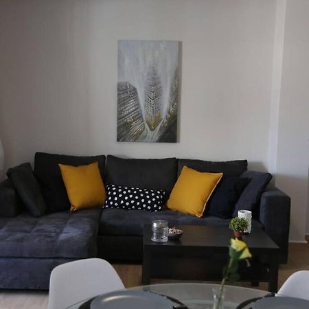 דירות אתונה Penthouse Lux Flat With 2 Bd Next To Larissis מראה חיצוני תמונה