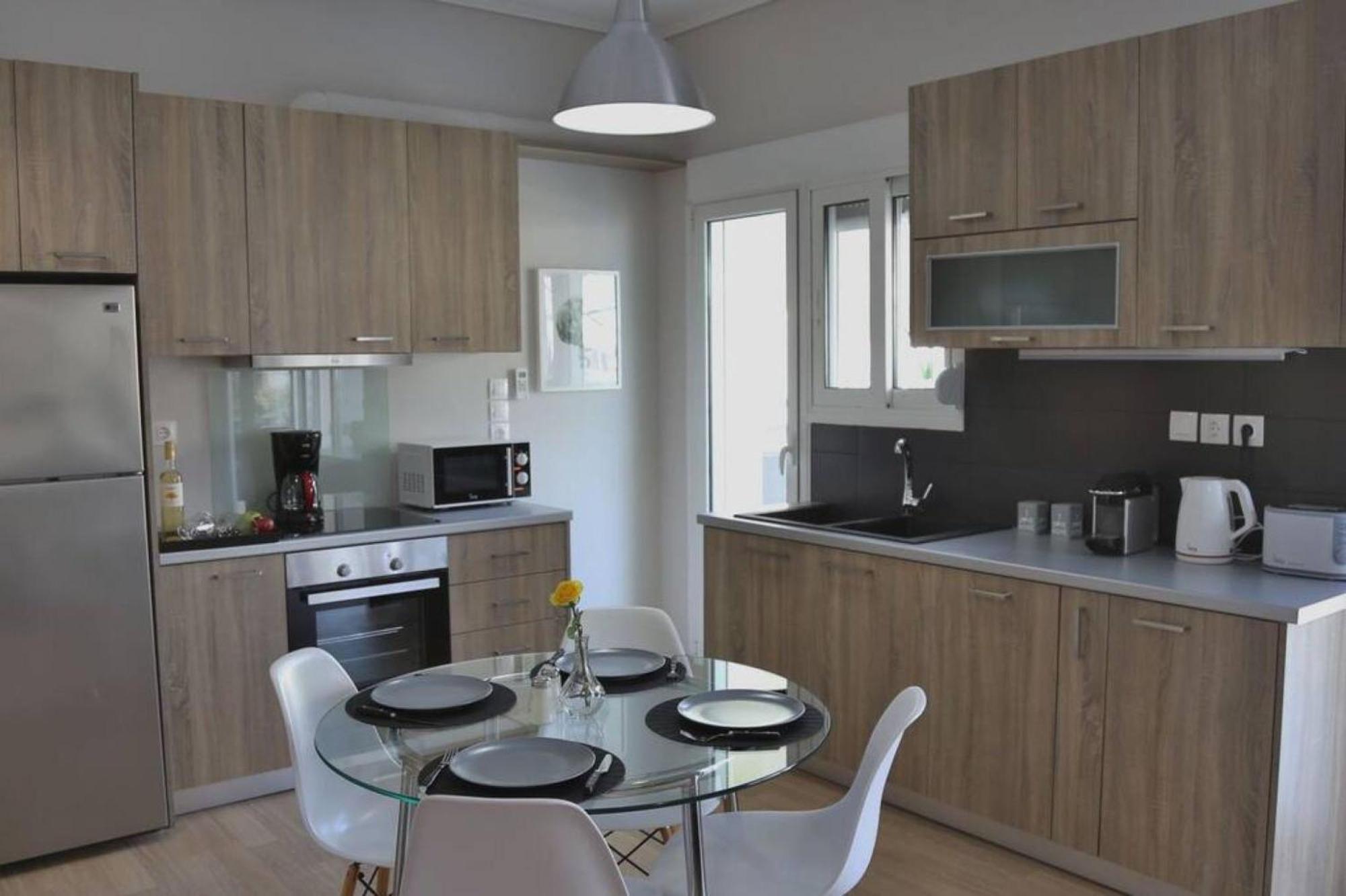 דירות אתונה Penthouse Lux Flat With 2 Bd Next To Larissis מראה חיצוני תמונה