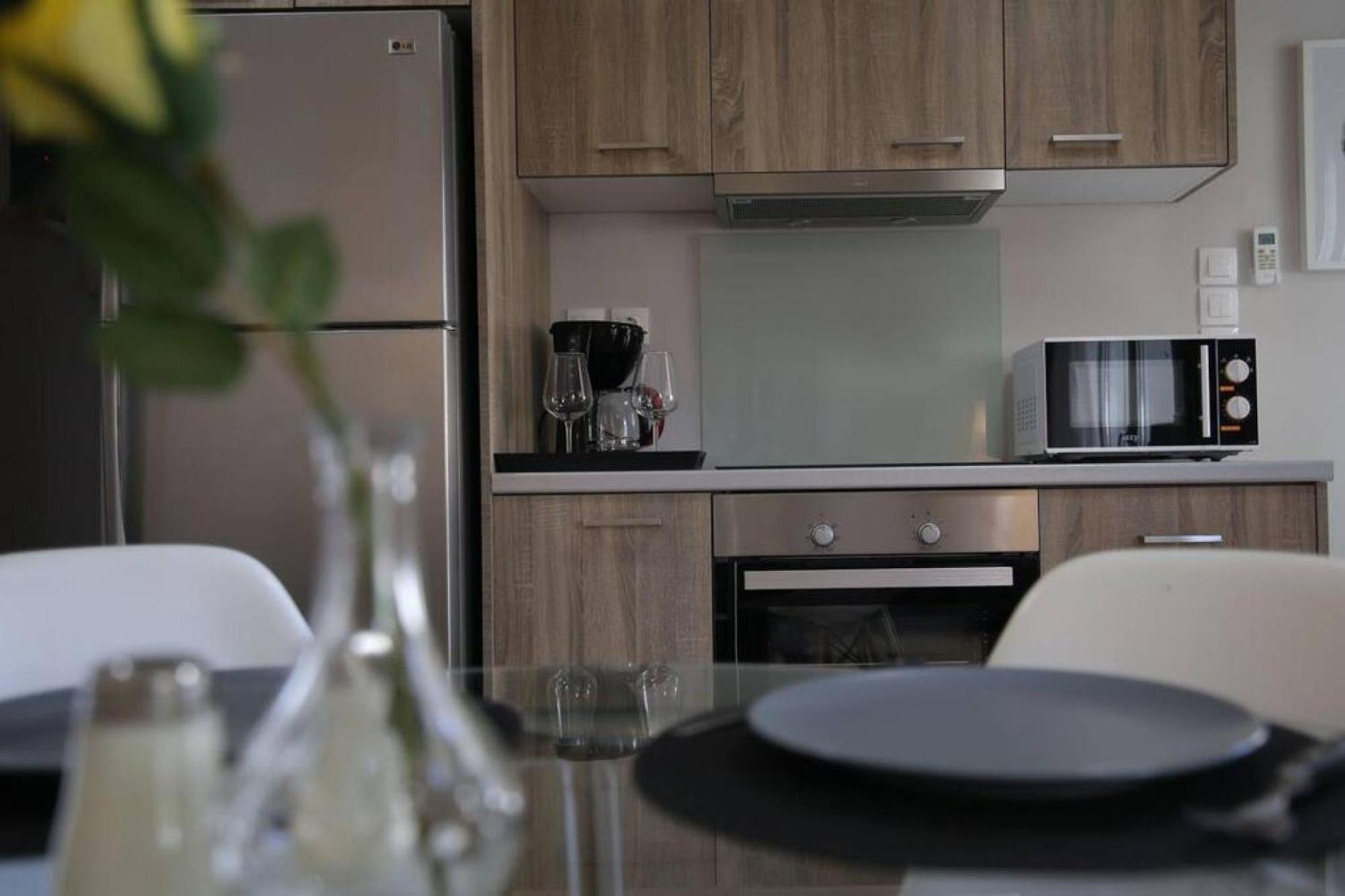 דירות אתונה Penthouse Lux Flat With 2 Bd Next To Larissis מראה חיצוני תמונה